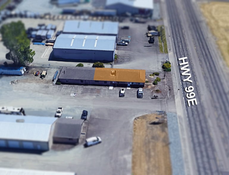 33935 Highway 99E, Tangent, OR for lease - Building Photo - Image 1 of 7