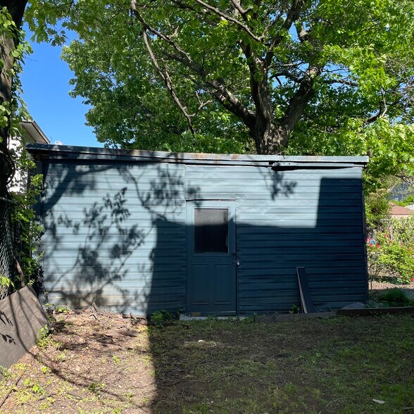 363 Broadway, Staten Island, NY for sale - Building Photo - Image 3 of 8