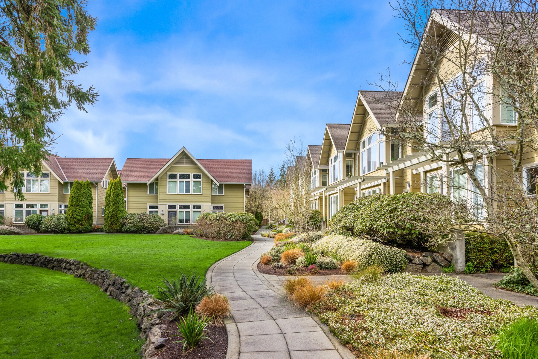 325-344 Tormey Ln NE, Bainbridge Island, WA à vendre Photo principale- Image 1 de 12