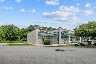 590 Cedar Creek Rd, Fayetteville, NC for lease Building Photo- Image 1 of 16