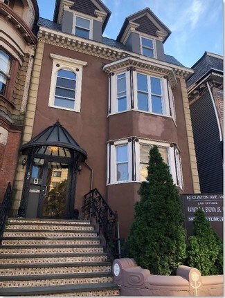 Plus de détails pour 82 Clinton Ave, Newark, NJ - Bureau à louer