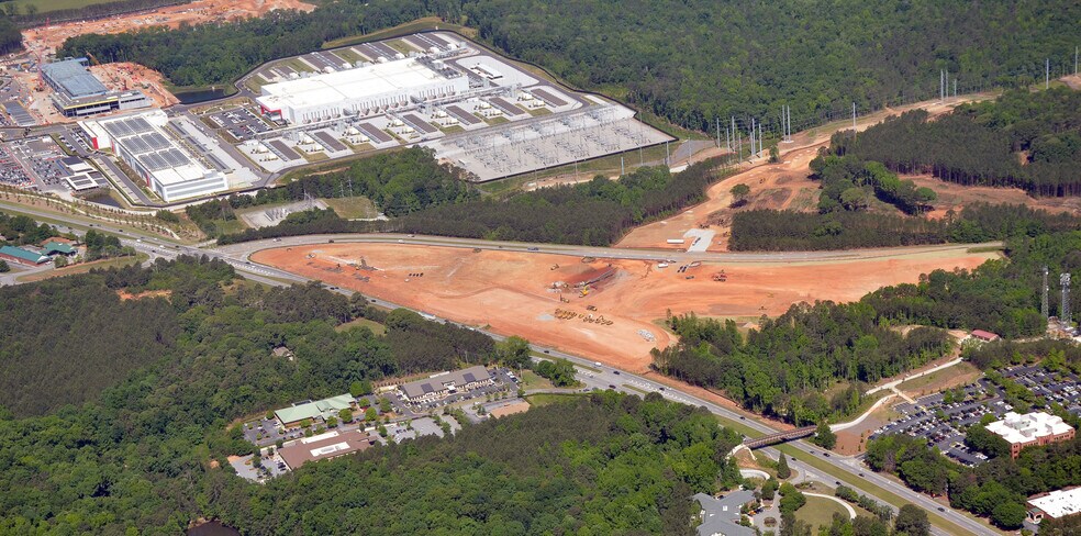Veterans Parkway, Fayetteville, GA à vendre - Photo du bâtiment - Image 3 de 6