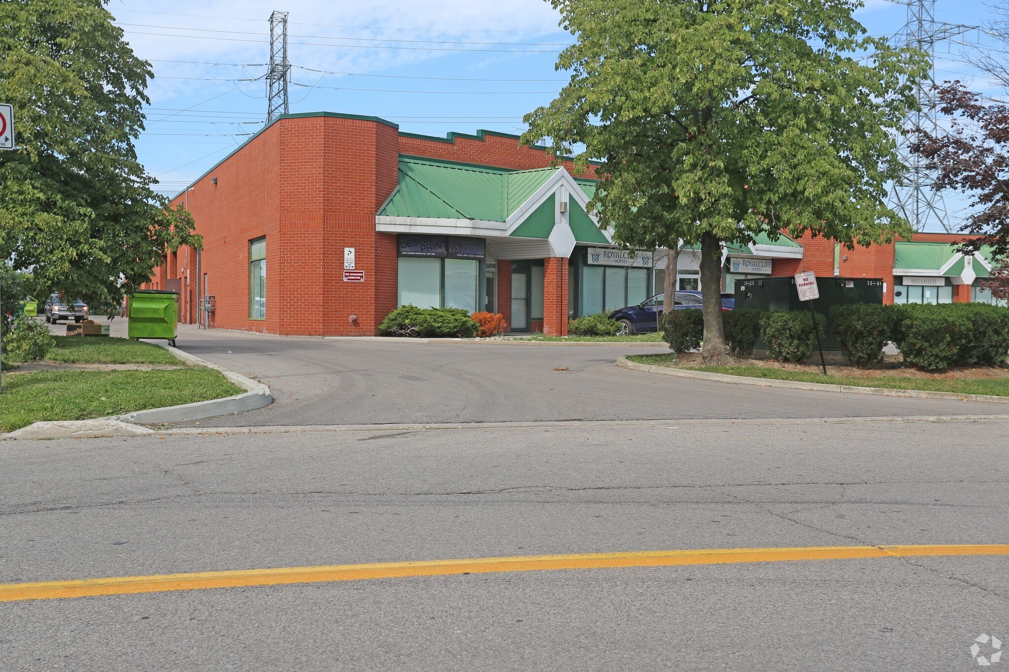 100 Regina Rd, Vaughan, ON à vendre Photo principale- Image 1 de 6