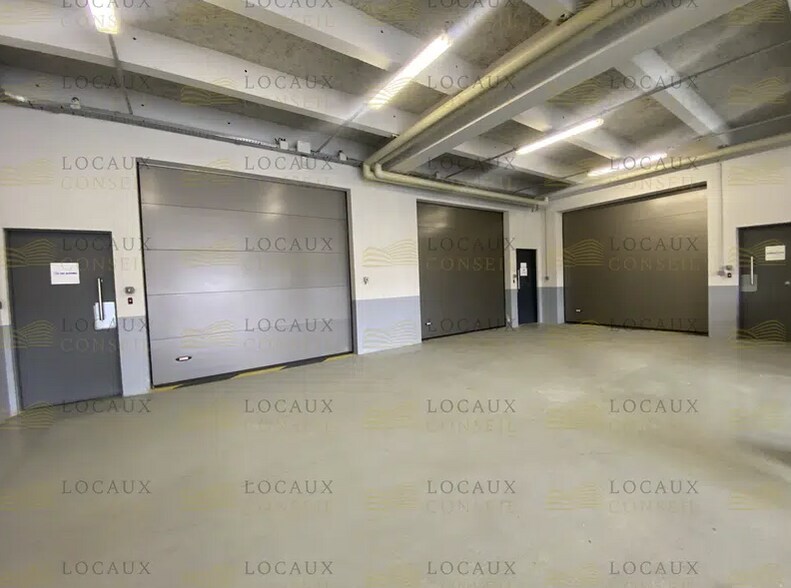 Flex dans Bezons à louer - Photo du bâtiment - Image 3 de 4