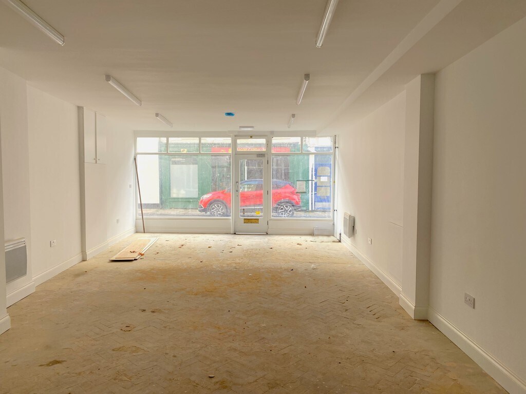 17 St. James St, Kings Lynn for lease Interior Photo- Image 1 of 3