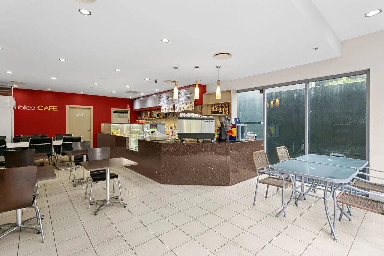 6 Jubilee Ave, Warriewood, NSW 2102 - Unit 31 - - Interior Photo - Image 1 of 4