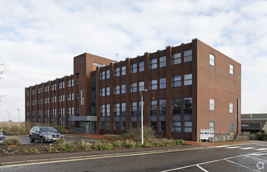 Hollow Rd, Bury St Edmunds à louer - Photo du bâtiment - Image 2 de 2