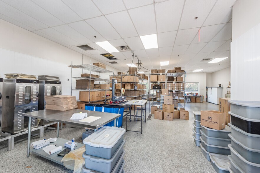 6014 Easton Rd, Pipersville, PA à vendre - Photo du bâtiment - Image 2 de 20