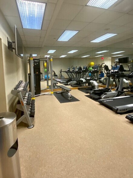 800 Connecticut Ave NW, Washington, DC à louer - Photo intérieure - Image 2 de 20