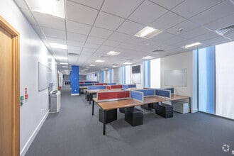 Queensway, Newport for lease Interior Photo- Image 2 of 2