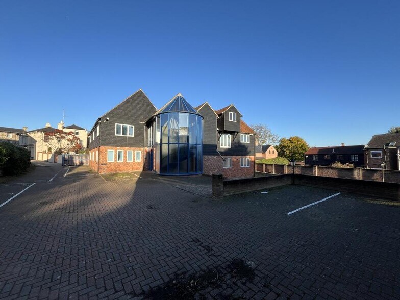 Bradford St, Braintree à louer - Photo du bâtiment - Image 1 de 11