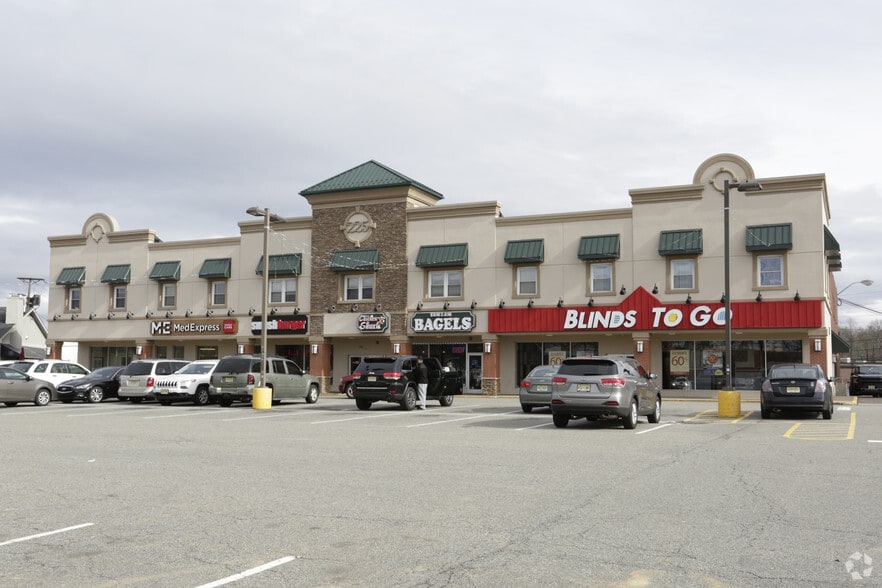 195 Route 46, Totowa, NJ for lease - Primary Photo - Image 3 of 11