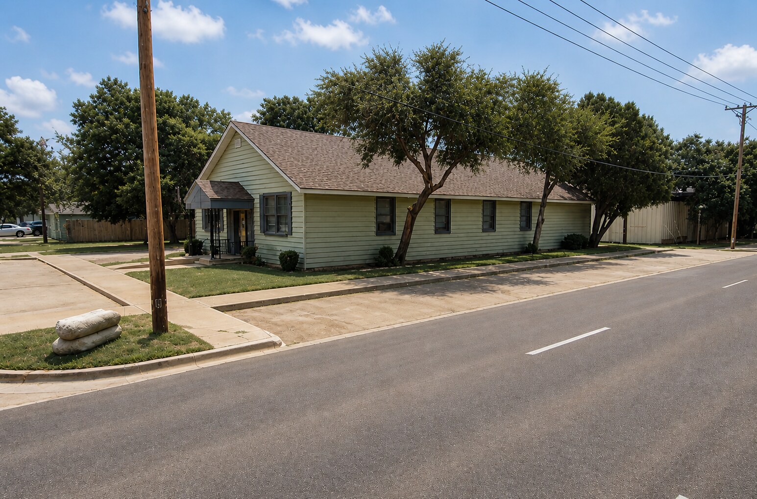2435 24th St, Lubbock, TX for sale Primary Photo- Image 1 of 5