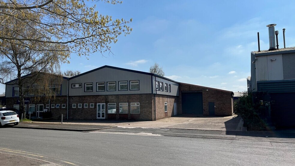 Berrington Rd, Leamington Spa à louer - Photo du bâtiment - Image 2 de 11