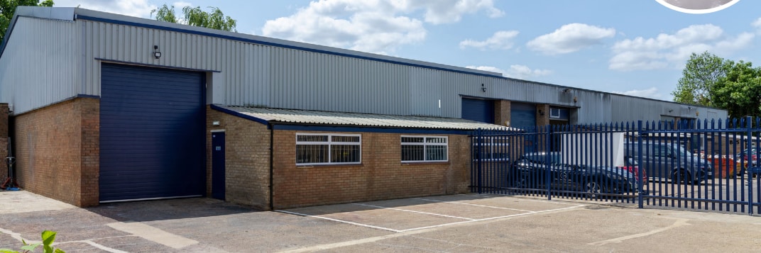 Bath Rd, Hounslow for lease Building Photo- Image 1 of 6