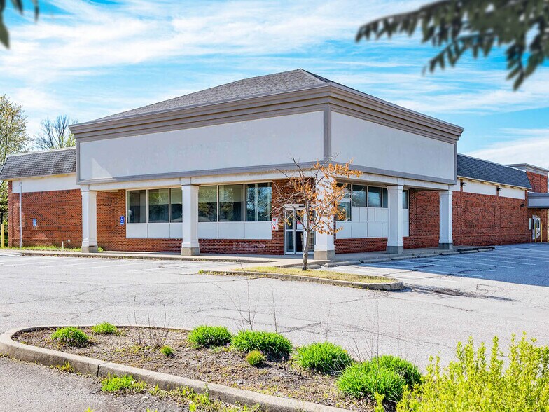 6801 Dixie Hwy, Florence, KY à louer - Photo du bâtiment - Image 2 de 5