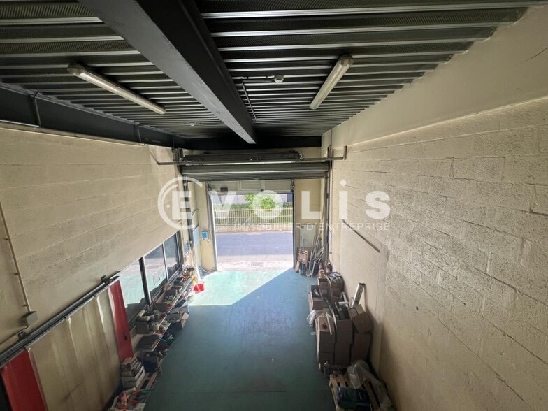 Flex in Boissy-Saint-Léger for lease - Building Photo - Image 3 of 16