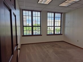 1625 Hendry St, Fort Myers, FL for lease Interior Photo- Image 2 of 14