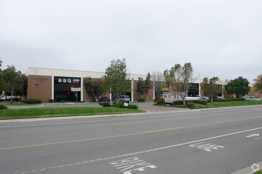 1661 Pacific Ave, Oxnard, CA à louer - Photo principale - Image 1 de 3
