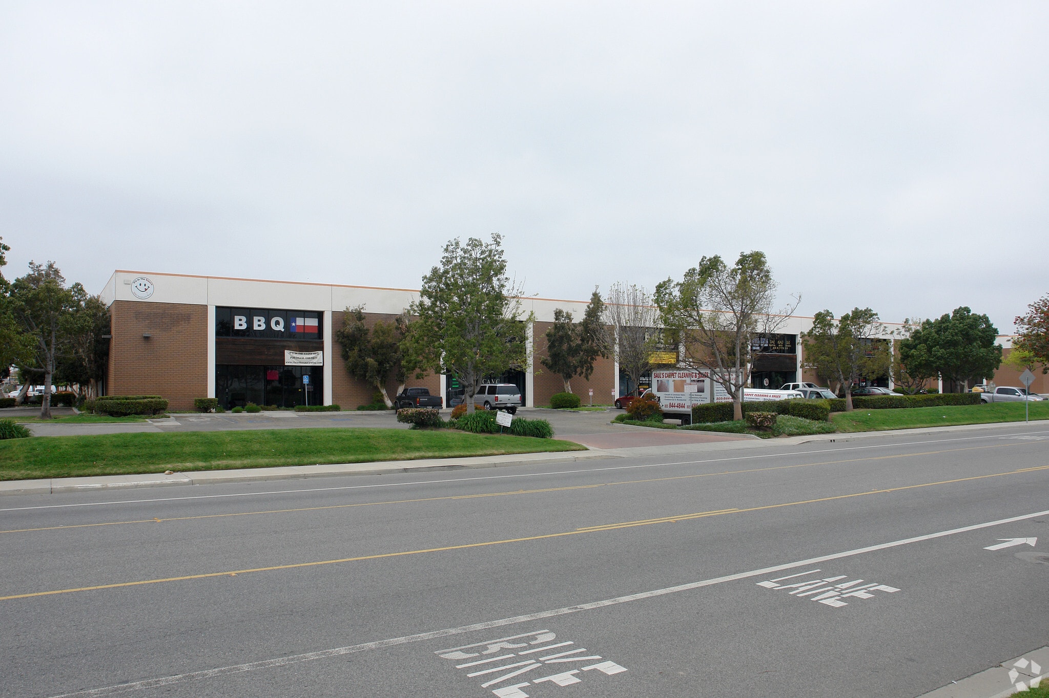 1661 Pacific Ave, Oxnard, CA for lease Primary Photo- Image 1 of 4