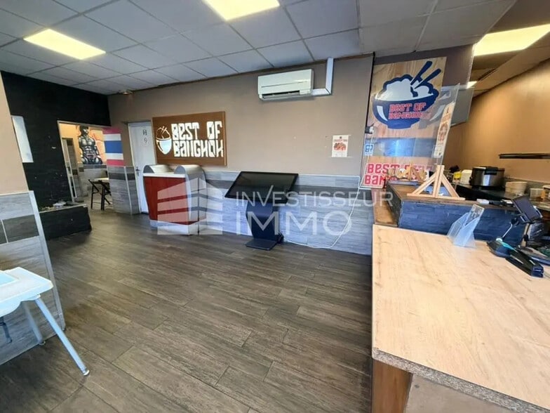 Commerce de détail dans Melun à louer - Photo intérieure - Image 2 de 4