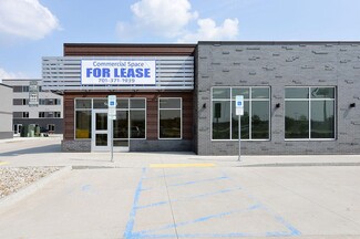 Plus de détails pour 3630-3650 Veterans Blvd S, Fargo, ND - Vente au détail à louer