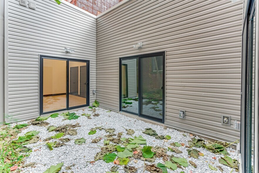 643-645 N 15th St, Philadelphia, PA à vendre - Photo du bâtiment - Image 2 de 17