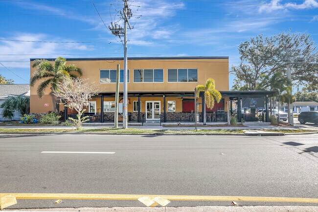 Plus de détails pour 122 S Howard Ave, Tampa, FL - Commerce de détail à louer