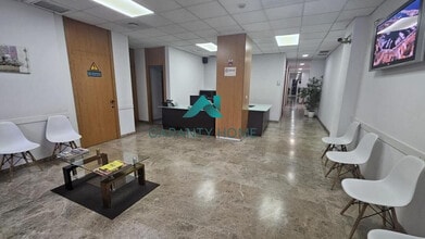 Retail in València, Valencia for lease Interior Photo- Image 2 of 10