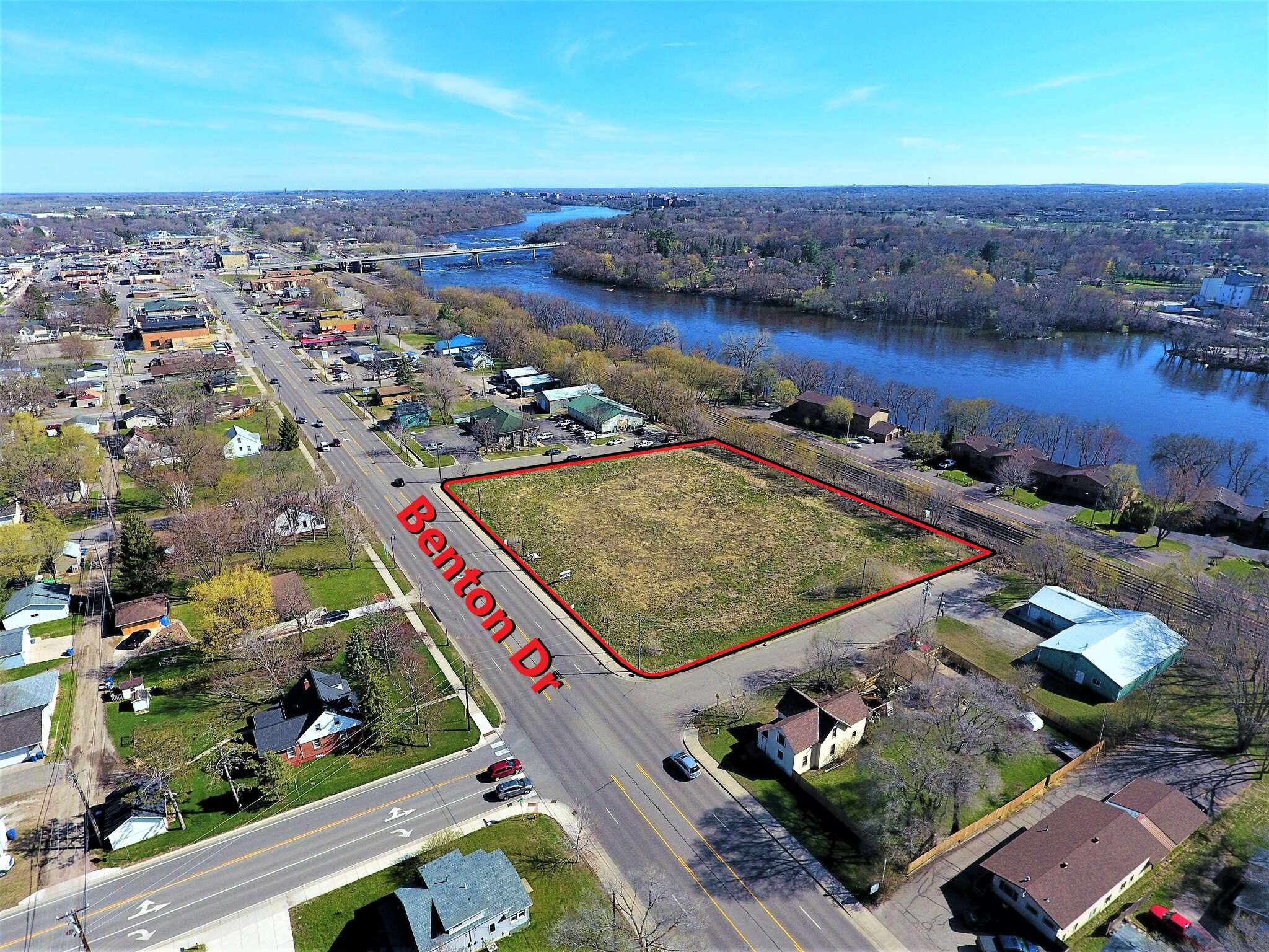 700 N Benton Dr, Sauk Rapids, MN for sale Building Photo- Image 1 of 1