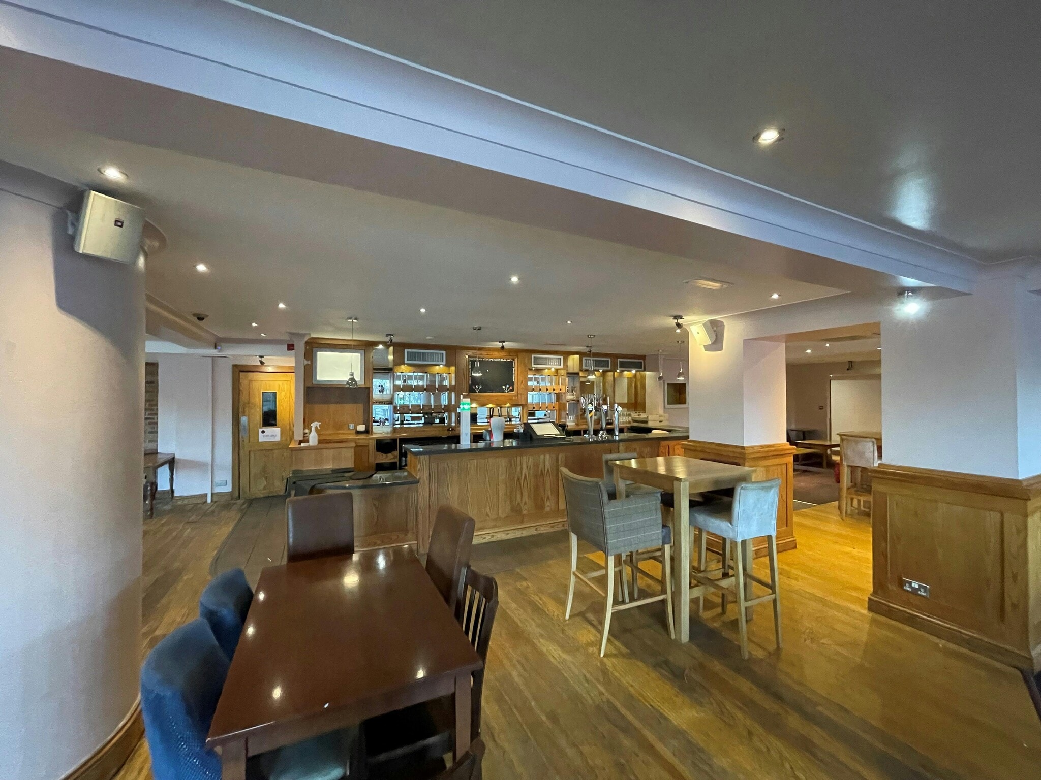 Retail in Bradford for sale Interior Photo- Image 1 of 9