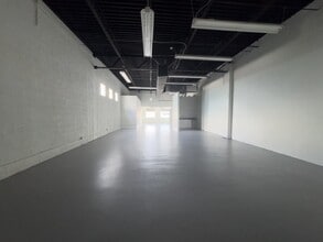 3825 Investment Ln, West Palm Beach, FL for lease Interior Photo- Image 2 of 7