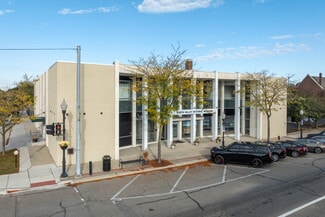 More details for 2674 W Jefferson Ave, Trenton, MI - Office for Lease
