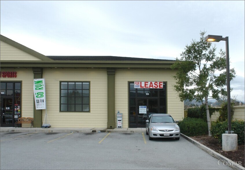 17015 Walnut Grove Dr, Morgan Hill, CA à louer - Photo du bâtiment - Image 2 de 3