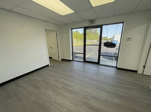 6230 Stone Rd, Port Richey, FL à louer Photo intérieure- Image 2 de 7