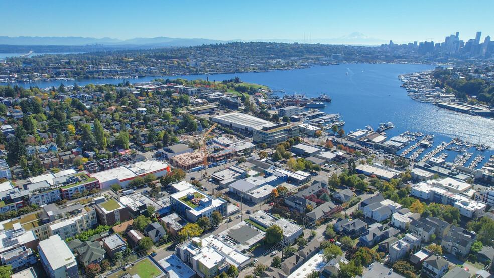 3631 Interlake Ave N, Seattle, WA for lease - Aerial - Image 2 of 5