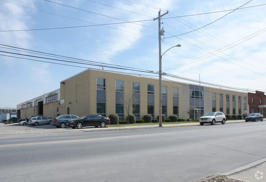 3405 N 6th St, Harrisburg, PA for lease - Building Photo - Image 3 of 14
