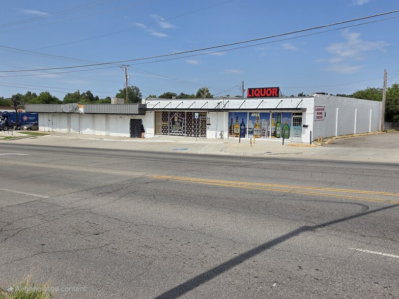 5831-5835 NW 10th St, Oklahoma City, OK for sale - Building Photo - Image 2 of 4