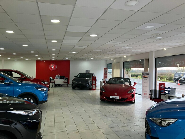 Chester Rd, Deeside à vendre - Photo du bâtiment - Image 2 de 7