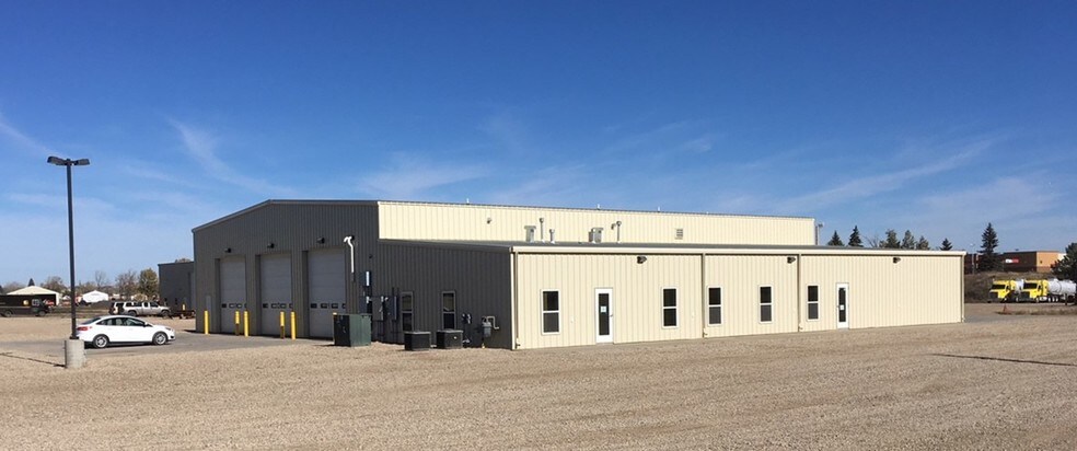 602 Elm St, Tioga, ND à vendre - Photo du bâtiment - Image 1 de 15
