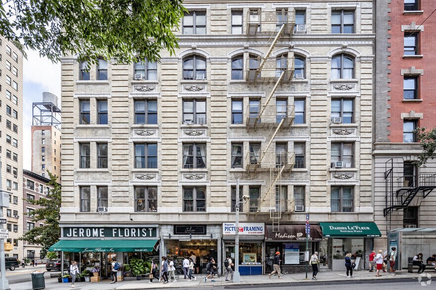 1369-1379 Madison Ave, New York, NY à louer - Photo du bâtiment - Image 1 de 4