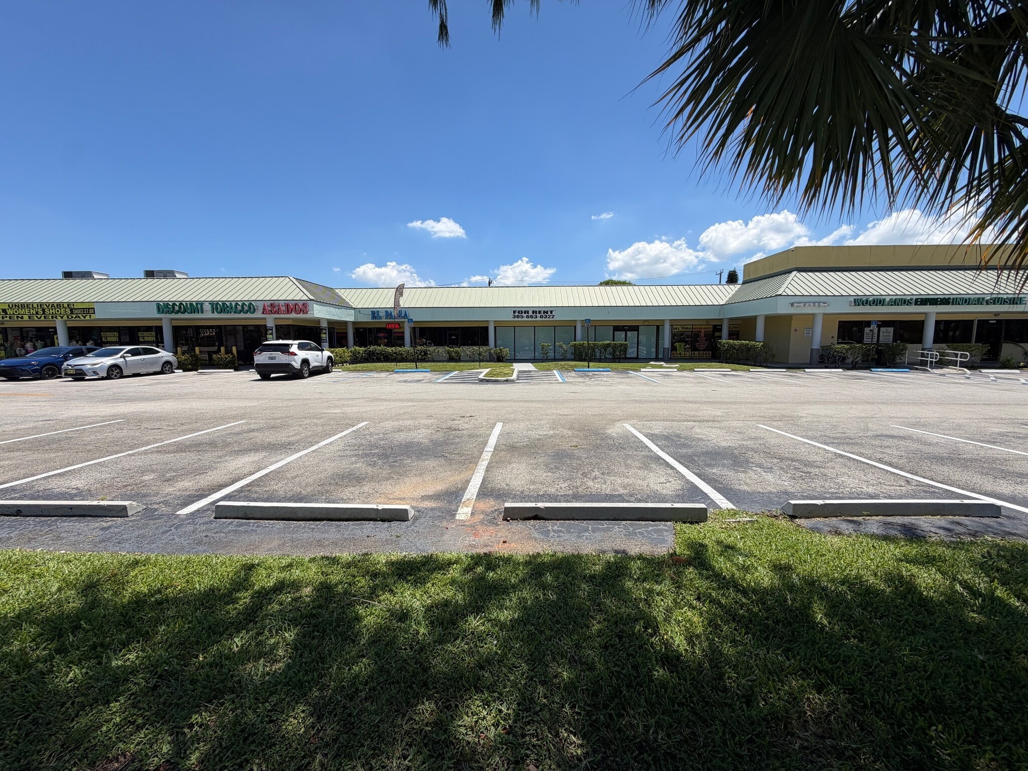 4806-4850 N University Dr, Lauderhill, FL for lease Building Photo- Image 1 of 16
