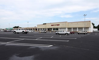 More details for 506-550 W Gannon Ave, Zebulon, NC - Retail for Lease