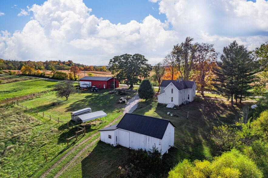 948 Mount Olive Rd, South Salem, OH à vendre - Photo du bâtiment - Image 2 de 50