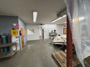 19 Richards Rd, Plymouth, MA for lease Interior Photo- Image 2 of 4