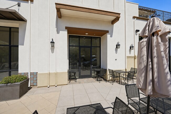 More details for 95 E 3rd St, Morgan Hill, CA - Retail for Lease