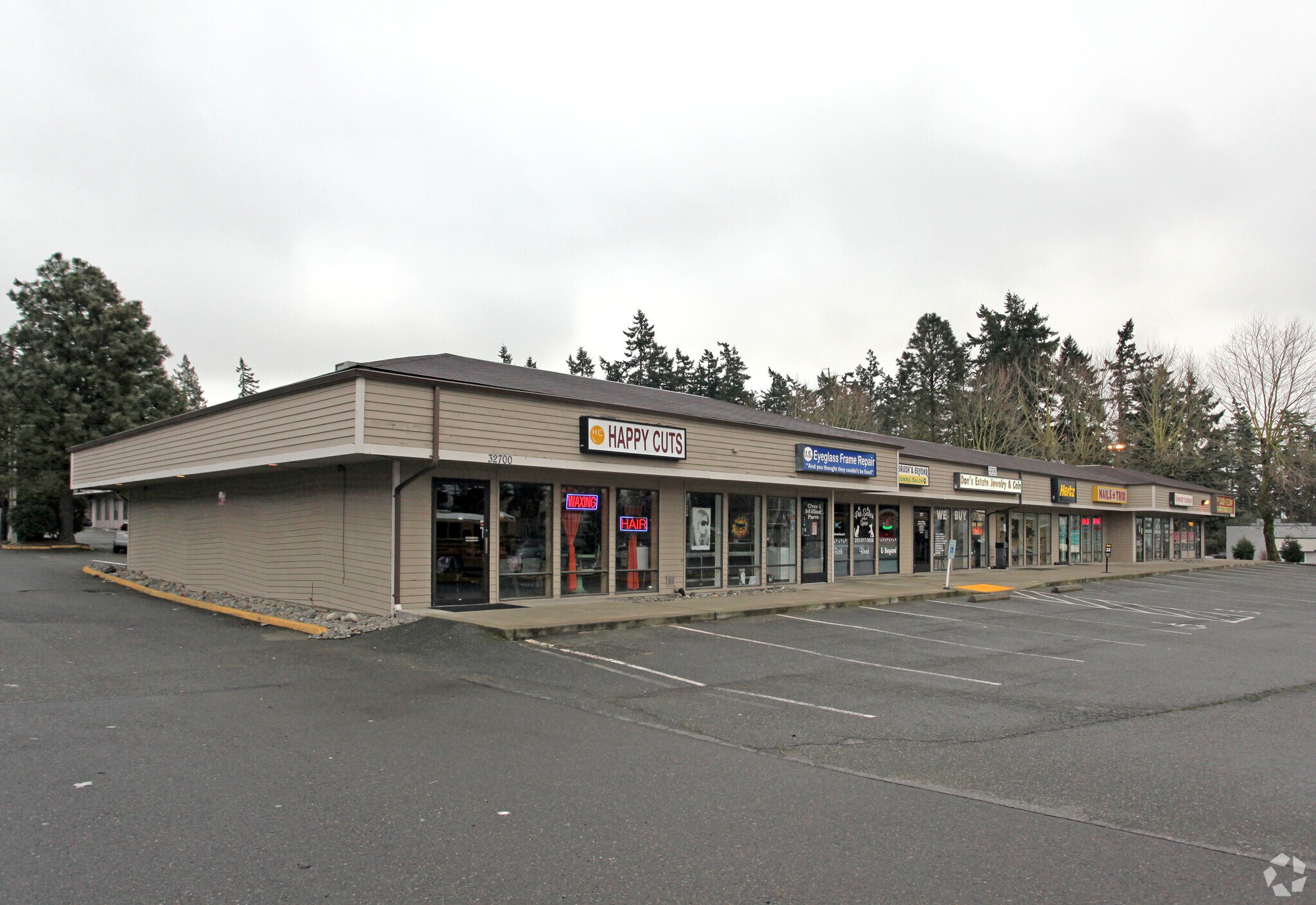 32700 Pacific Hwy S, Federal Way, WA à louer Photo principale- Image 1 de 4