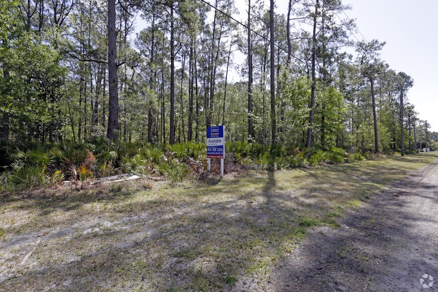 14400 Main St, Jacksonville, FL à louer - Photo principale - Image 1 de 4