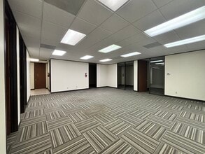 1416-1428 N Sam Houston Pky E, Houston, TX for lease Building Photo- Image 2 of 7