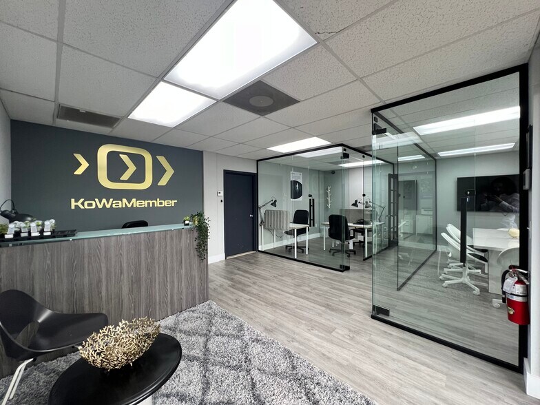 8200-8358 NW 30th Ter, Doral, FL à louer - Photo intérieure - Image 3 de 44